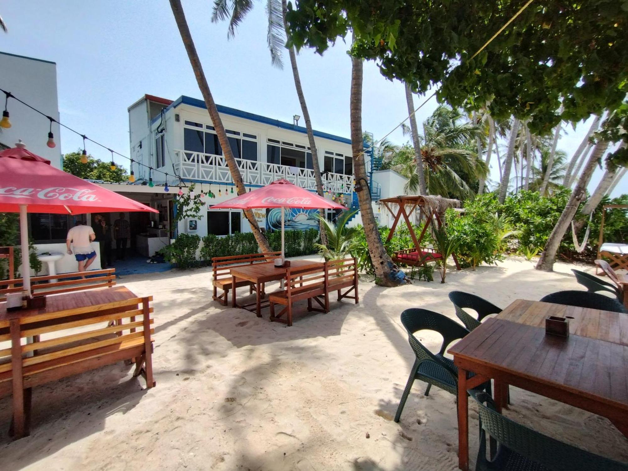 Batuta Maldives Surf View Hotel Thulusdhoo Luaran gambar