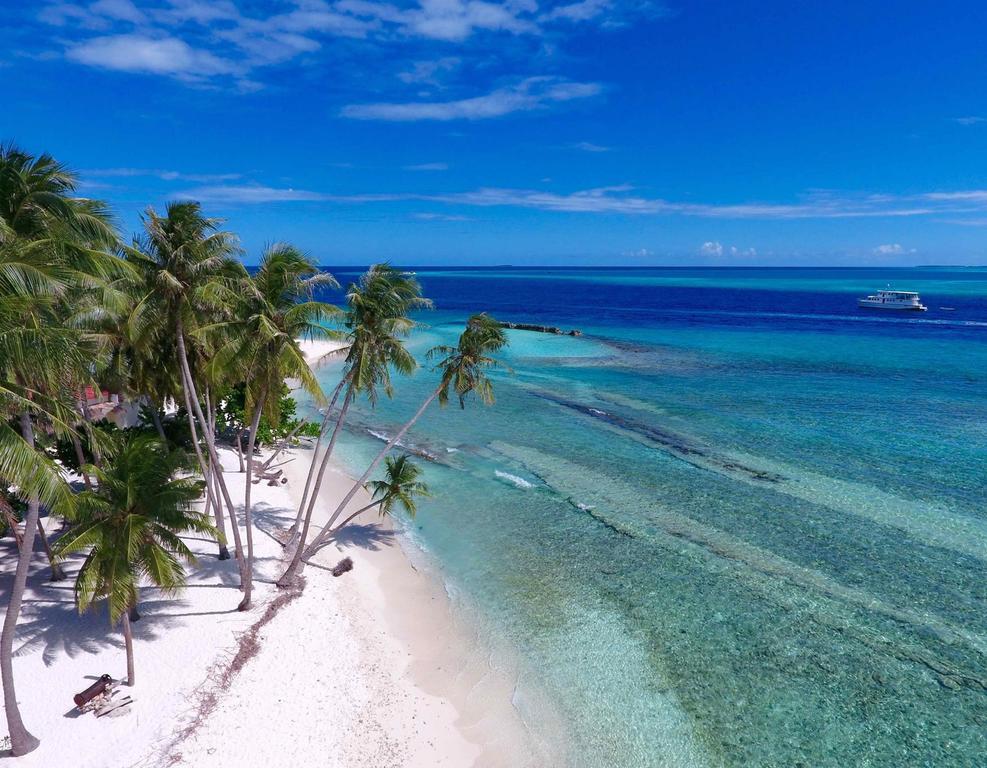 Batuta Maldives Surf View Hotel Thulusdhoo Luaran gambar