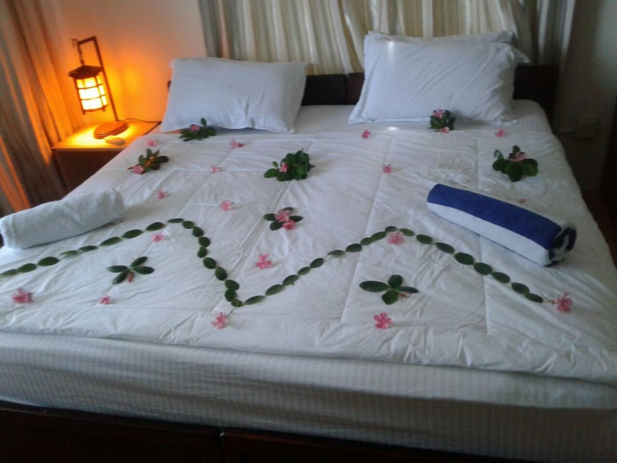 Batuta Maldives Surf View Hotel Thulusdhoo Luaran gambar