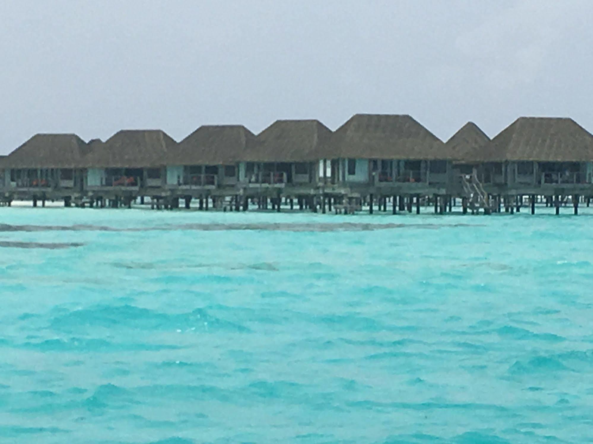 Batuta Maldives Surf View Hotel Thulusdhoo Luaran gambar